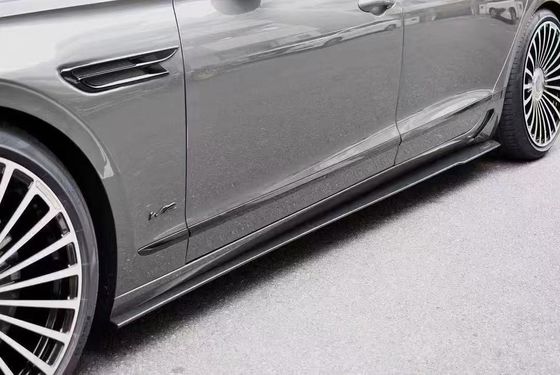 Bentley Flying Spur คอนโดไฟเบอร์คาร์บอน คิท Flying Spur อัพเกรด สไตล์ MANSORY ลิปหน้ากระจายกระจายกระจายกระจาย