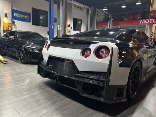 นิสสัน GTR คาร์บอนไฟเบอร์ คอร์ดี้ คิต GTR r35 ปรับปรุง 2024nismo สไตล์หน้าและหลัง สปอยเลอร์รถชนกัน