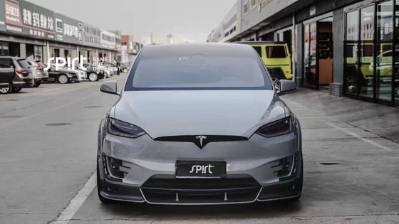 Tesla รุ่น X คาร์บอน ไฟเบอร์ บอด คิต รุ่น X คาร์บอน ไฟเบอร์ ดิฟฟิวเซอร์ฝีปากด้านหน้า