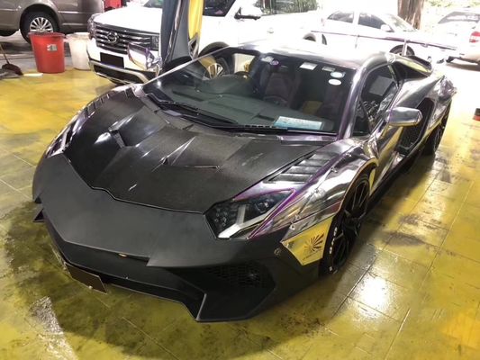 ผ้าคลุมใยคาร์บอนคุณภาพสูง Aventador ผ้าคลุมเครื่องจักรใยคาร์บอน LP700 LP720 ผ้าคลุมประตูเครื่อง
