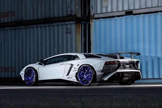 สําหรับ Lamborghini Aventador LP700 คาร์บอน ไฟเบอร์ คอร์ดี้คิต LP700 อัพเกรด LB-style Side Skirt Spoiler Wheel Arch
