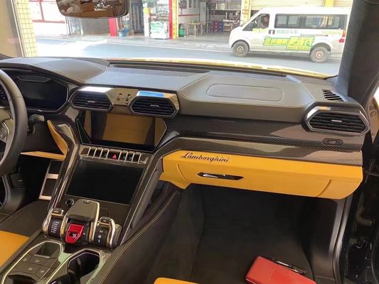 อุปกรณ์อะไหล่รถยนต์ ภายในใยคาร์บอนสําหรับ Lamborghini Urus Urus ใยคาร์บอนพื้นที่ควบคุมเครื่องปรับอากาศกลาง