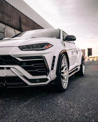 สิ้นส่วนรถยนต์สําหรับ Lamborghini Urus Body Kit Urus อัพเกรด 1016 สไตล์หน้าสกูป Diffuser Spoiler Widebody Kit