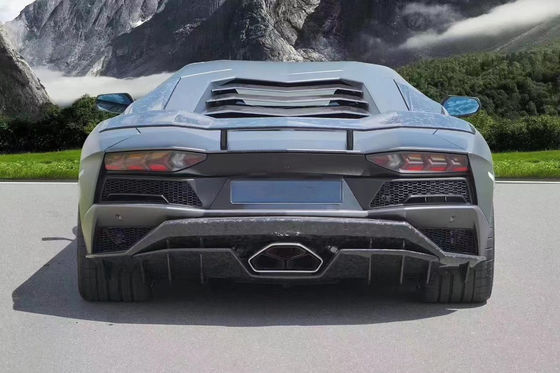 ชุดคอร์ปอเรชั่นคาร์บอนไฟเบอร์สําหรับ Lamborghini LP740S LP740S อัพเกรด อัพเกรด MSY สไตล์หน้า