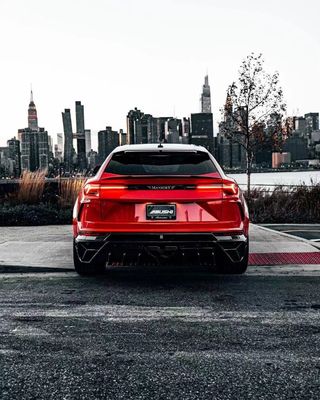 Lamborghini URUS ใหม่ ร่าง MSY สไตล์หน้าและหลัง แบมเปอร์ รถยนต์อะไหล่