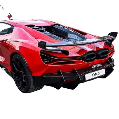 Revuelto Lamborghini Body Kit สไตล์ DMC สีแดง สอยเลอร์ปีกใยคาร์บอน