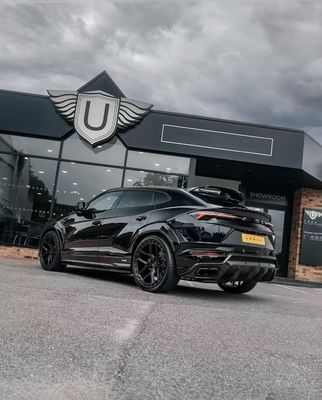 Urus Lamborghini Body Kit สไตล์ UB ลิปหน้ากระจายกระจายกระจายกระจายกระจายกระจายกระจายกระจายกระจายกระจายกระจายกระจาย