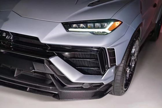 URUS คาร์บอน บอดี้ คิต Vors Style คาร์บอน ไฟเบอร์ หน้าลิป ดีฟิวเซอร์ สปอยเลอร์ วีดบอดี้ คิต