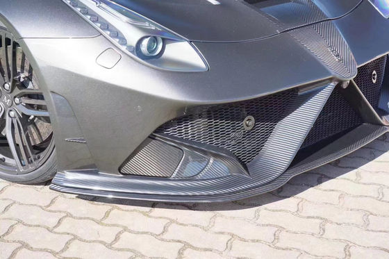 สําหรับเฟอร์รารี่ F12 ชุดคอร์ปอเรชั่นไฟเบอร์คาร์บอนแห้ง F12 ปรับปรุง MSY สไตล์หน้าและหลัง