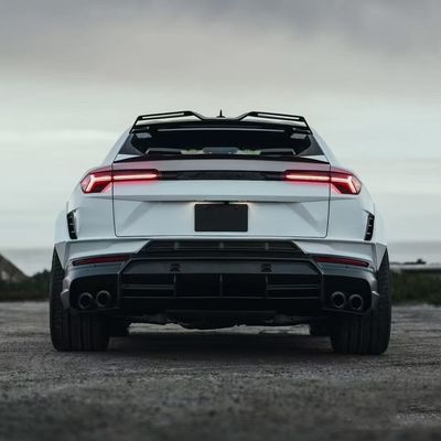 RT คาร์บอน คอร์ดี้ คิท สําหรับ URUS SUV แลมบอร์กินี หน้าลิป Diffuser Wheel Arch Widebody คิท