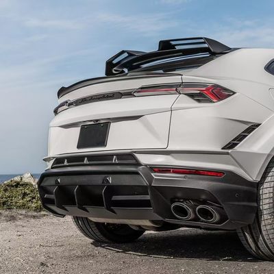 RT คาร์บอน คอร์ดี้ คิท สําหรับ URUS SUV แลมบอร์กินี หน้าลิป Diffuser Wheel Arch Widebody คิท
