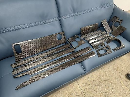 RR4 Rolls Royce Ghost Body Kit 2010 - 2018 แผนกลางเครื่องแต่งภายใน