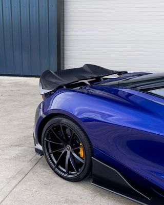 Blue 720s Wide Body Kit แม็คแอลเรน คาร์บอน ไฟเบอร์ ฟอร์น ลิป ดีฟิวเซอร์ สปอยเลอร์ คิต