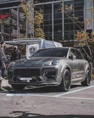 ชุดคอร์พิวเตอร์ ไฟเบอร์คาร์บอนเคเยน สําหรับ Porsche Cayenne MTR ชุดคอร์พิวเตอร์ ไฟเบอร์คาร์บอนแห้ง แบมเปอร์หน้าและหลัง