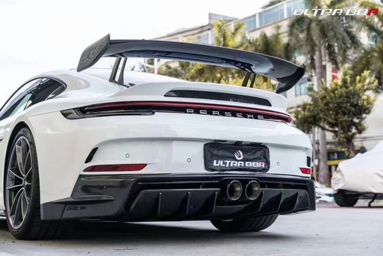 สปอยเลอร์ไฟเบอร์คาร์บอนสําหรับ Porsche 911 992 วัสดุไฟเบอร์คาร์บอน 911 992 สปอยเลอร์หลังแบบ GT3 ที่ปรับปรุง