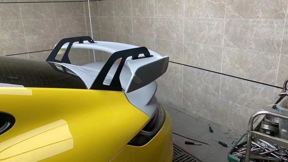 สปอยเลอร์ไฟเบอร์คาร์บอนสําหรับ Porsche 911 992 วัสดุไฟเบอร์คาร์บอน 911 992 สปอยเลอร์หลังแบบ GT3 ที่ปรับปรุง
