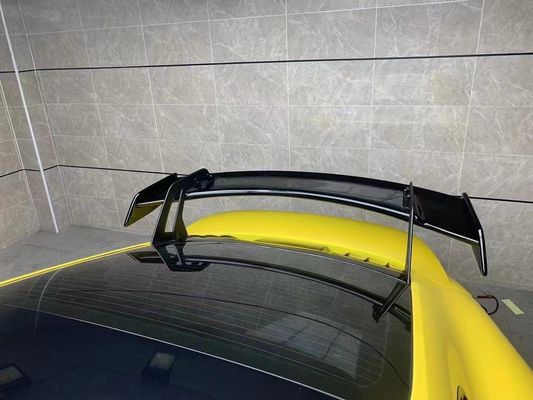 สปอยเลอร์ไฟเบอร์คาร์บอนสําหรับ Porsche 911 992 วัสดุไฟเบอร์คาร์บอน 911 992 สปอยเลอร์หลังแบบ GT3 ที่ปรับปรุง