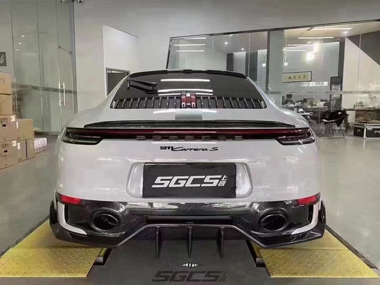 สําหรับ Porsche 992 คาร์บอนไฟเบอร์ คอร์ดี้คิต 992 คาร์บอนไฟเบอร์ ดิฟิวเซอร์ฝีปากด้านหน้า
