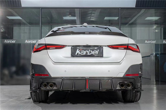 ชิ้นส่วนรถยนต์ ชุดร่างกายใยคาร์บอนสําหรับ BMW 4 ซีรีส G26 G26 ชุดร่างกายสเปลด้านหน้า 4 ประตู