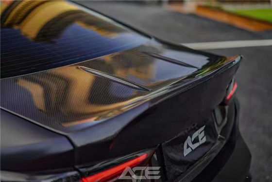 สําหรับ BMW M3 M4 หลังปกใยคาร์บอน M3 M4 สไตล์ CSL หลังปกกระเป๋ากระเป๋ากระเป๋าหลังปกใยคาร์บอนแห้ง
