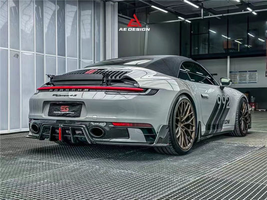 สําหรับ Porsche 992s คาร์บอนไฟเบอร์ คอร์ดี้คิต 992s AE สไตล์แห้ง คาร์บอนไฟเบอร์ หน้าลิป Diffuser Spoiler Side Skirt