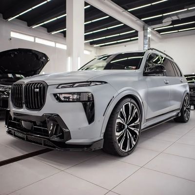 สําหรับ BMW X7 คาร์บอนไฟเบอร์ คอร์ดี้คิต X7 คาร์บอนไฟเบอร์ หน้าลิปดีฟิวเซอร์ สปอยเลอร์ฮูด ด้านกระโปรงกางเกงกางเกงกว้างคอร์ดี้คิต