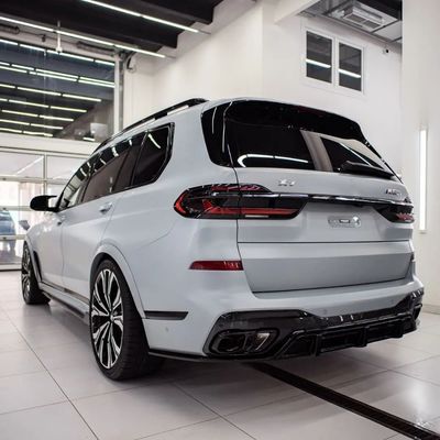 สําหรับ BMW X7 คาร์บอนไฟเบอร์ คอร์ดี้คิต X7 คาร์บอนไฟเบอร์ หน้าลิปดีฟิวเซอร์ สปอยเลอร์ฮูด ด้านกระโปรงกางเกงกางเกงกว้างคอร์ดี้คิต