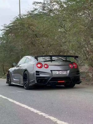 สําหรับ Nissan GTR R35 คาร์บอนไฟเบอร์ คอร์ดี้คิต GTR อัพเกรด Top Style คาร์บอนไฟเบอร์หน้าและหลัง