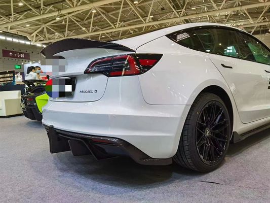 ขาย MODEL 3 Body Kit อัพเกรดสําหรับ Tesla Model 3 ด้วยหุ่นยนต์แบบหน้าและหลัง