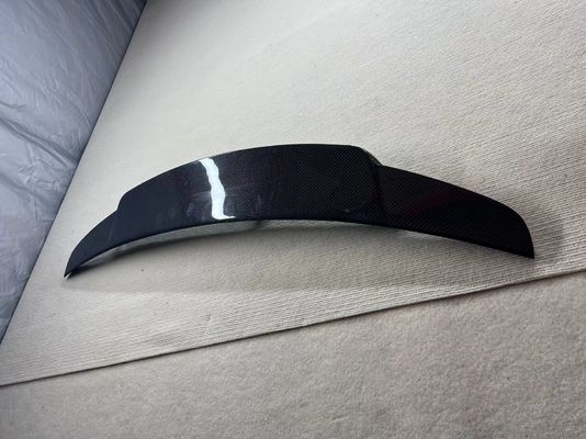 สําหรับ Mercedes-Benz EQE Carbon Fiber Spoiler EQE อัพเกรดกระบอกหางของกระบอกหางแบบ BS
