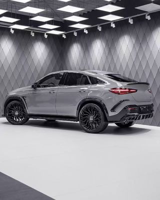สําหรับ Mercedes-Benz GLE53 63Ccoupe คอนโดคีตไฟเบอร์คาร์บอน GLE53 63Ccoupe คอนโดคีตไฟเบอร์คาร์บอน ดิฟฟิวเซอร์ลิปหน้า Spoiler Wide-body